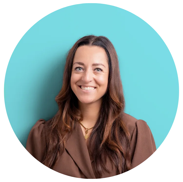 Profielfoto website Lisa Adams Blauw 2025